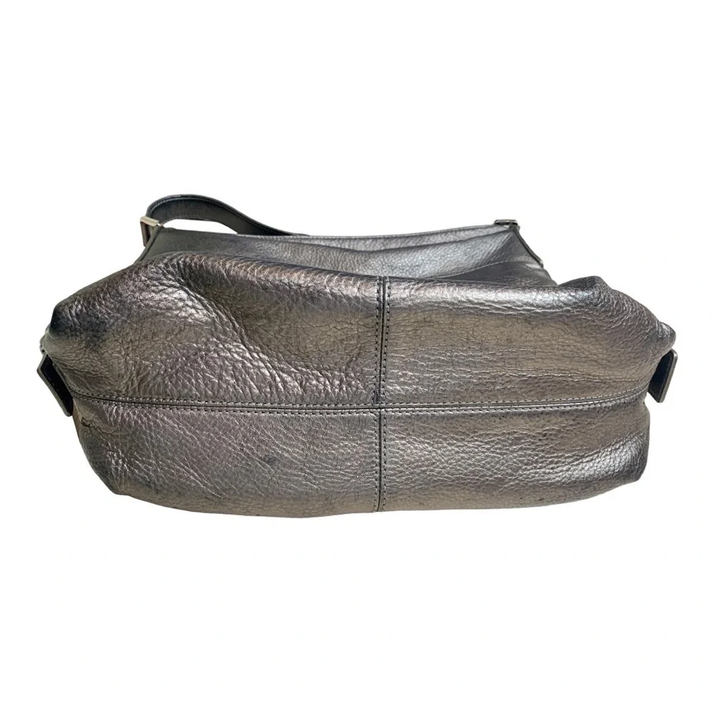 Michael Kors Silver Pebbled Leather Hobo Purse